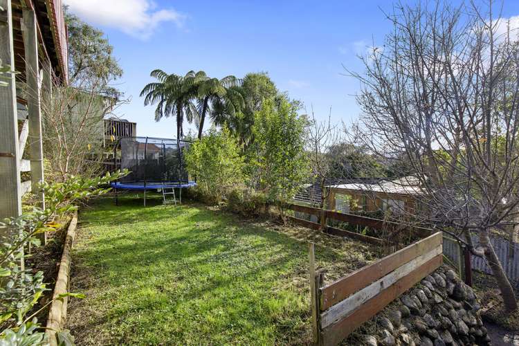 35 Dalton Grove Stokes Valley_22