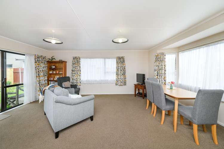 46 Weld Street Feilding_21