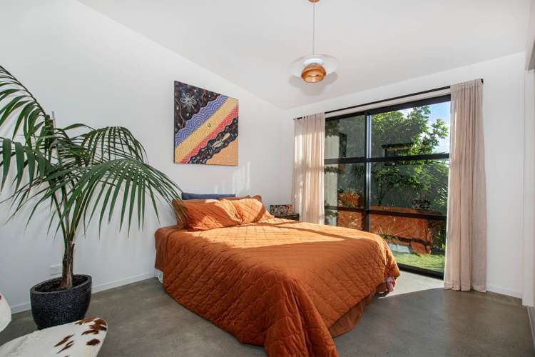 29 Muritai Road Parua Bay_11