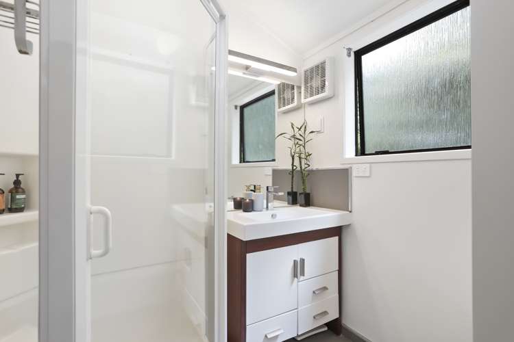 84 Park Road Titirangi_20