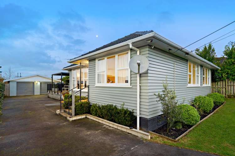 4 Hayman Place Beach Haven_22