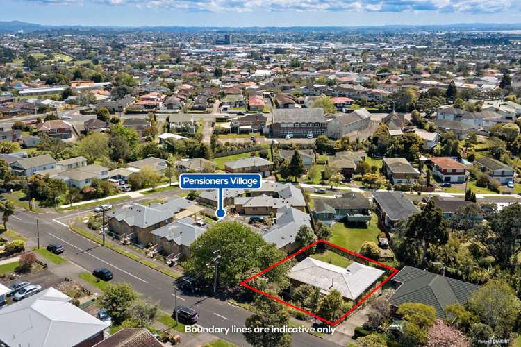 16 Exminster Street Blockhouse Bay_12