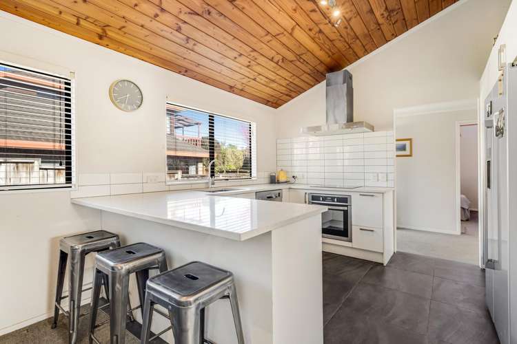 2/153 Whitford Road Somerville_5