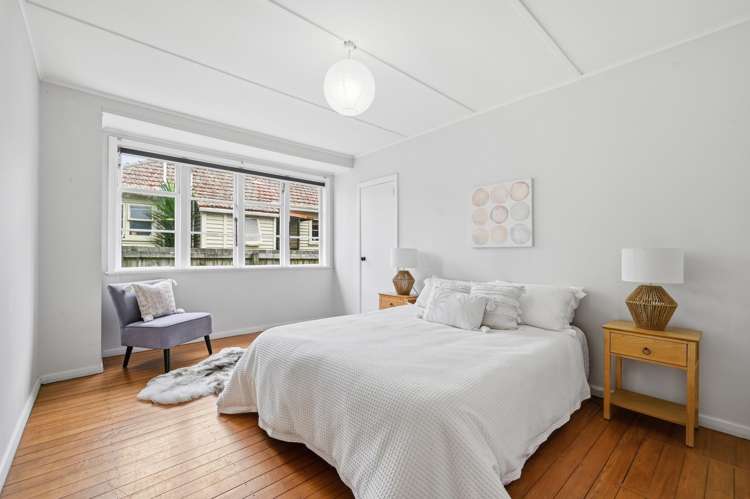 68 Clinkard Avenue Glenholme_6