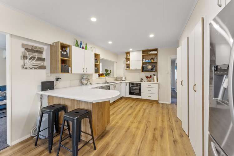 115 Hine Road Wainuiomata_5