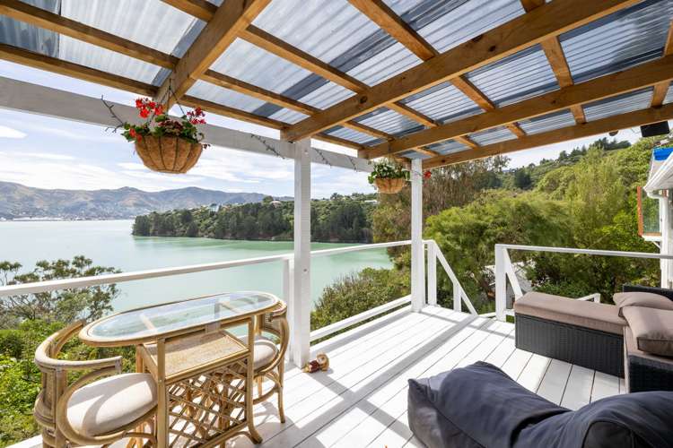 301 Marine Drive Charteris Bay_8
