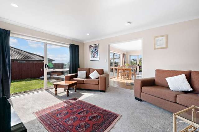 40 Roberta Crescent Orewa_3