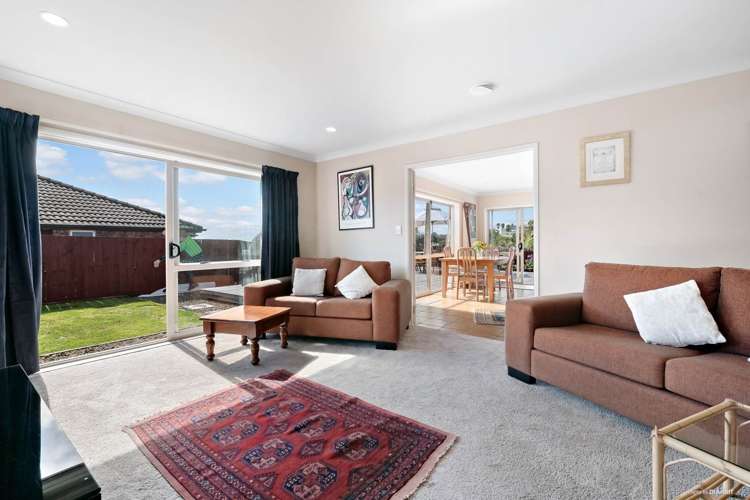 40 Roberta Crescent Orewa_3