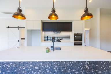 8 Holyrood Terrace_1