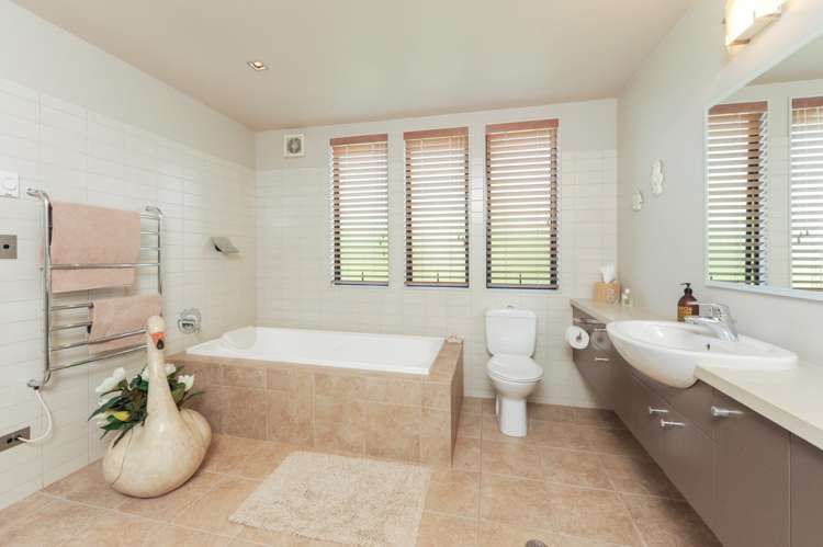 6 Heritage Rise Saint Heliers_13