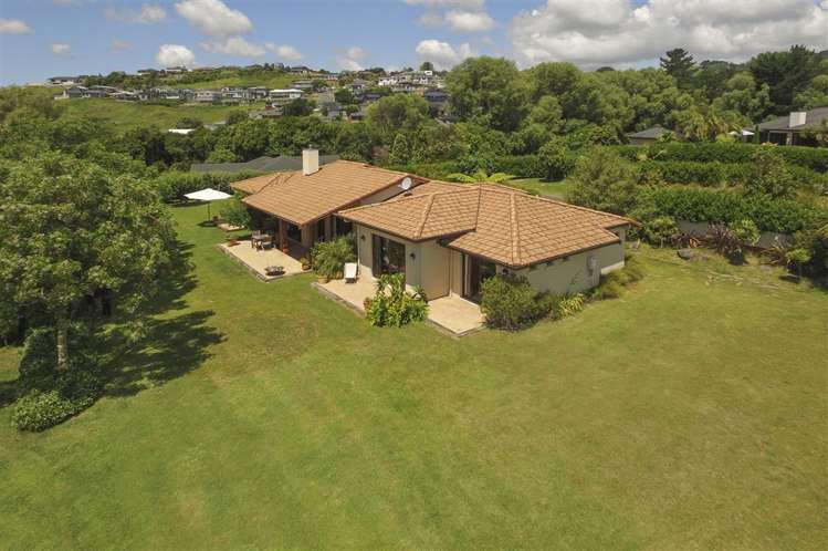 26 Orakei Place Welcome Bay_1