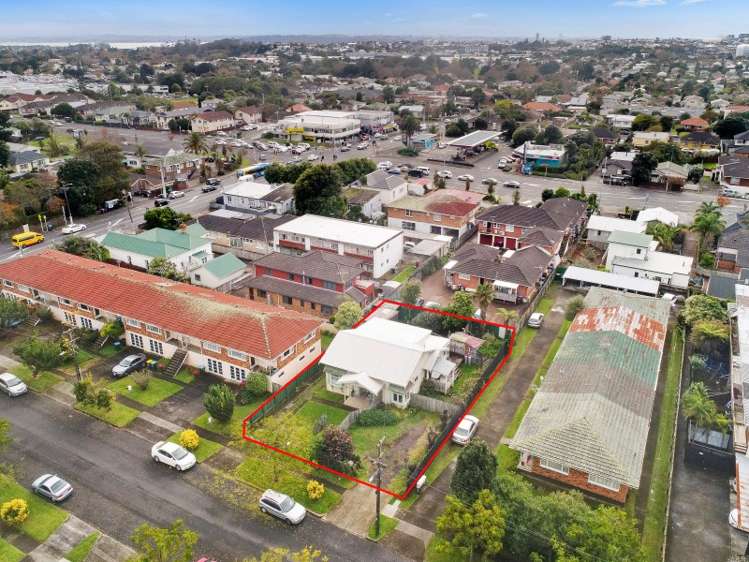 2 Patterson Street Sandringham_19