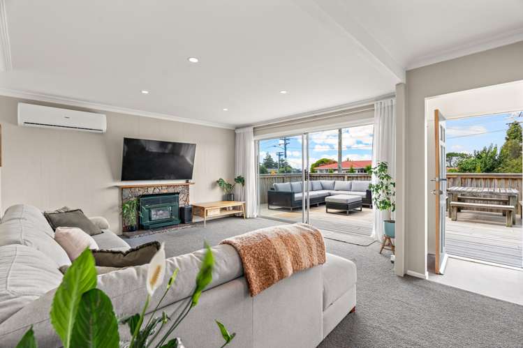 82 Kingswood Road Brookfield_9