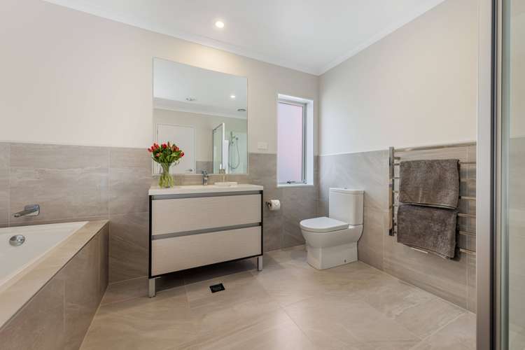 10 Waimoana Close Massey_9