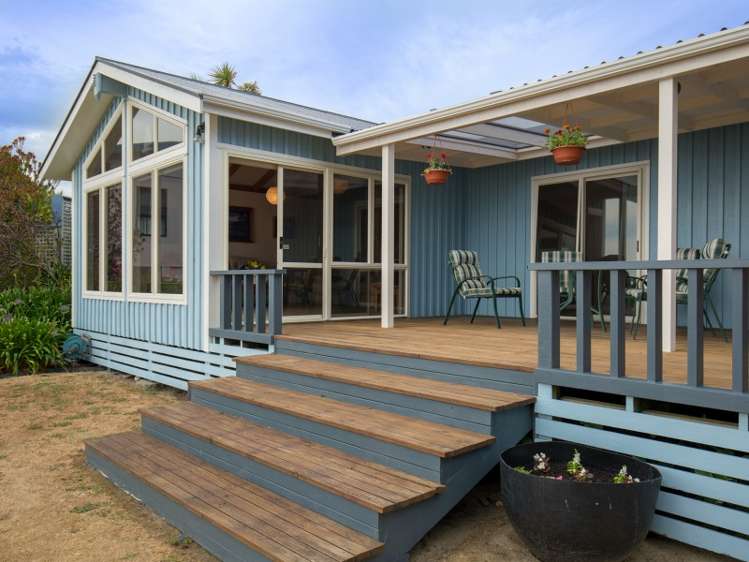 46 Bishop Road Parapara_2