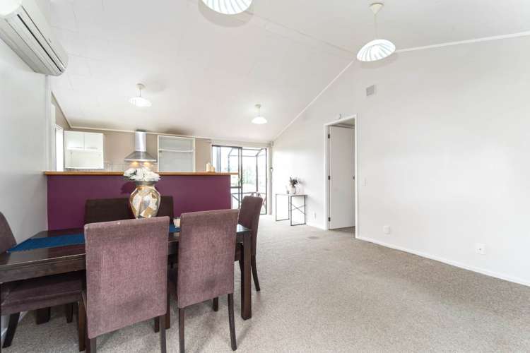 2/577 Richardson Road Mount Roskill_19