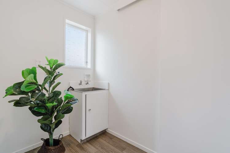 16 Pickering Crescent Chedworth_10