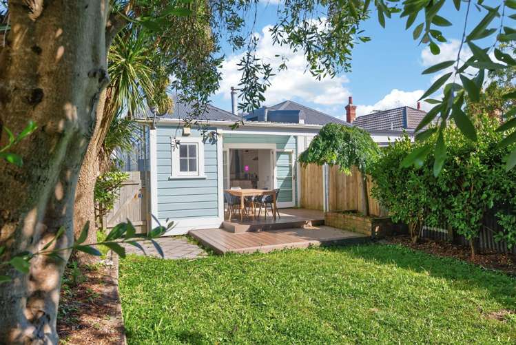 80 Cuba Street Petone_17