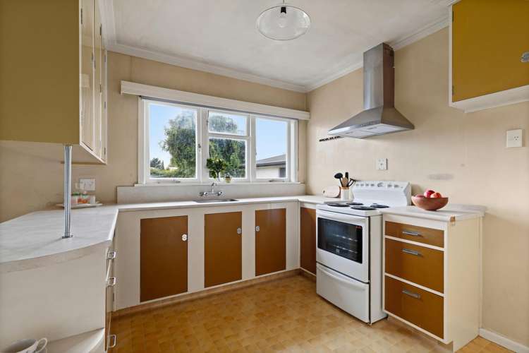 8 Keats Avenue Onekawa_5