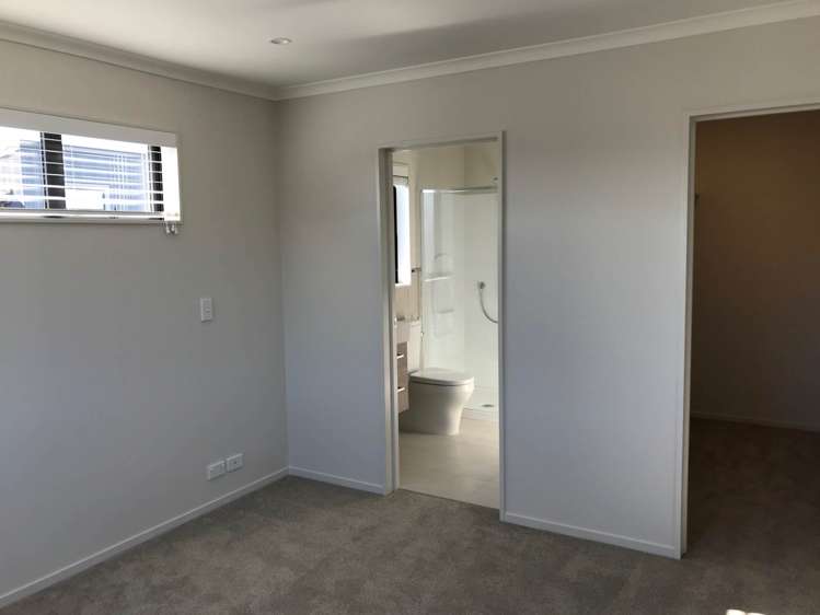 57 Haddington Drive Flat Bush_1