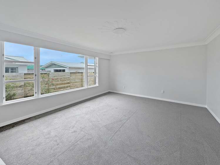 12 Hart Street Foxton Beach_9