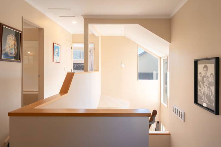 2 Sandybrow Churton Park_9