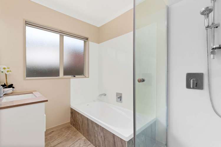5 Midvale Place Pakuranga Heights_10