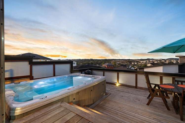 30 Outlook Terrace_0