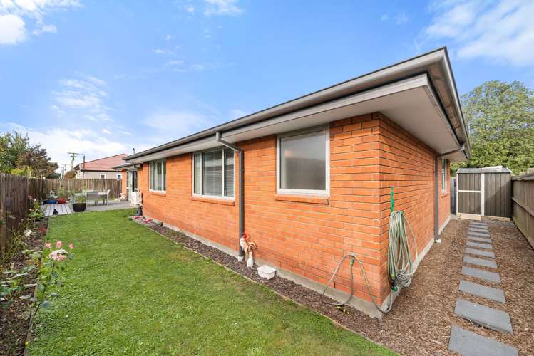 2a Wildberry Street Woolston_19