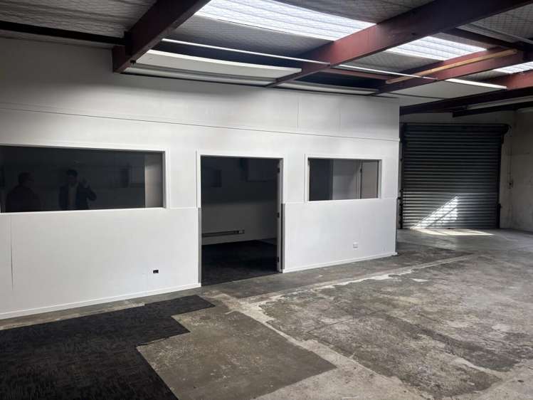 5/4 Heremai Street Henderson_2