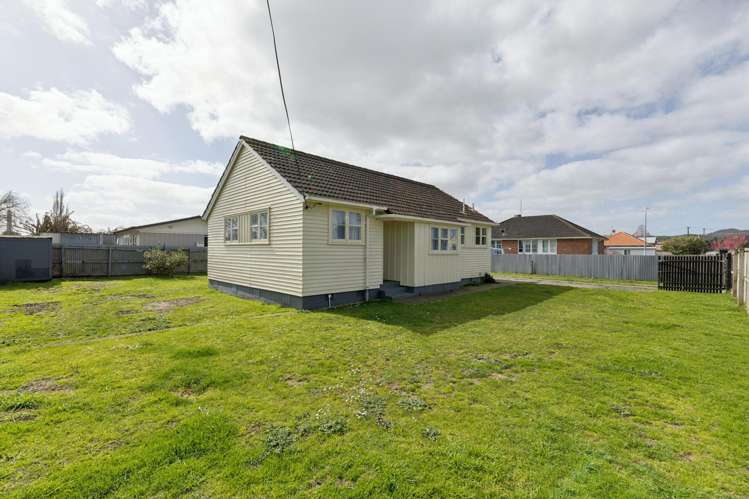 12 Semple Street Huntly_19