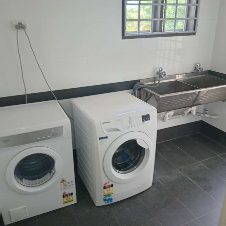 Lot 21 Seni Buadromo Suva_12