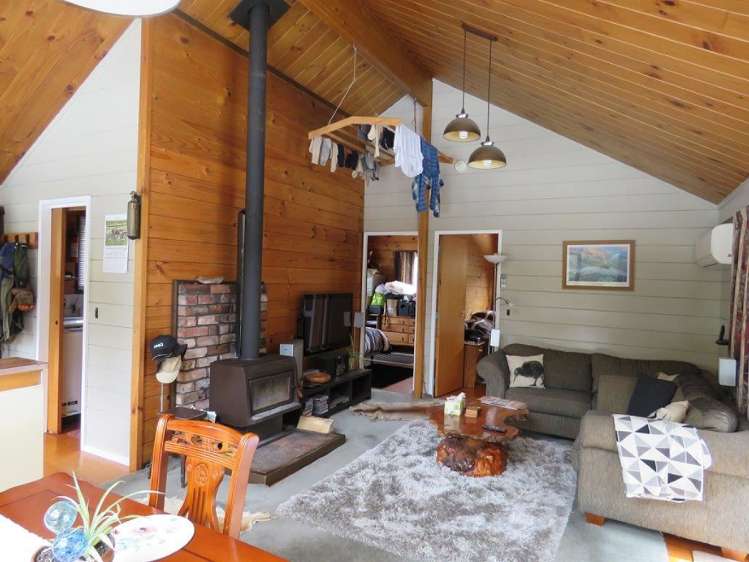 27 Uwha Road Owhango_10