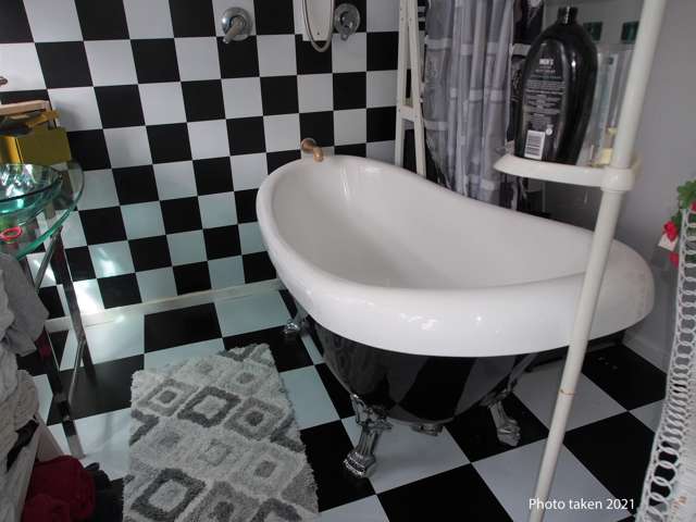 2 Robert Street Hinds_4