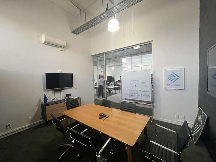 399 New North Road Kingsland_13