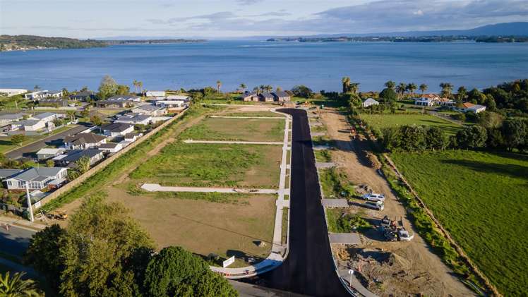 87 Athenree Road Athenree_3