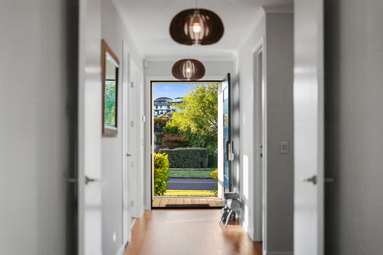 31 Colonial Drive_4