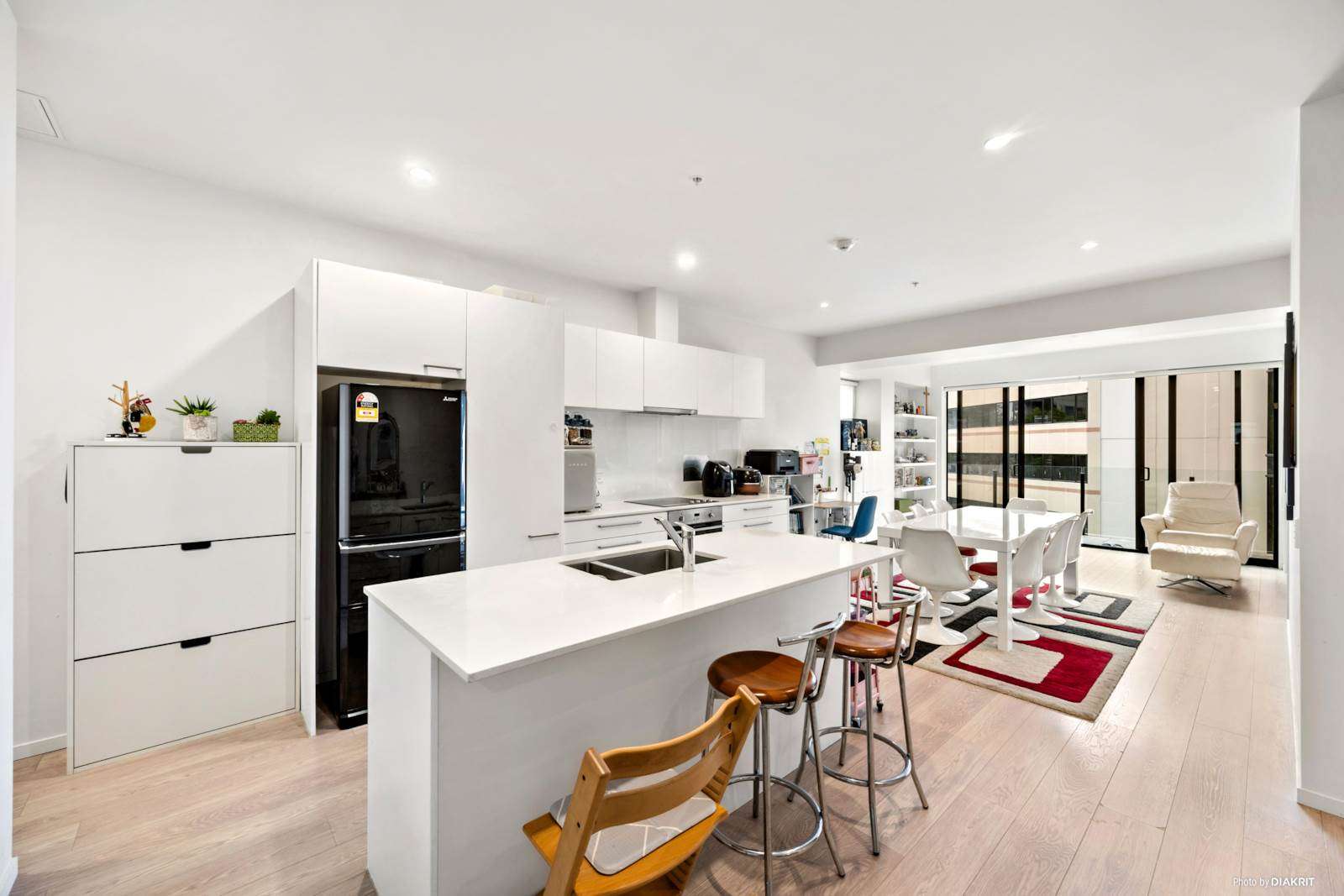 408/132 Vincent Street – hero