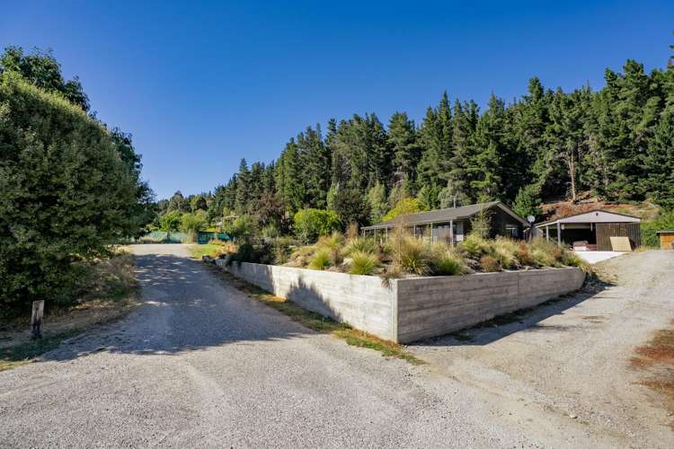 8 Kingan Road Luggate_16