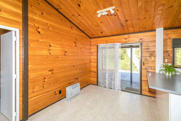 62 Acacia Crescent Glenview_7