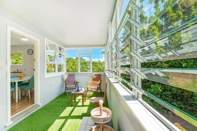 24 Alison Road Surfdale_9