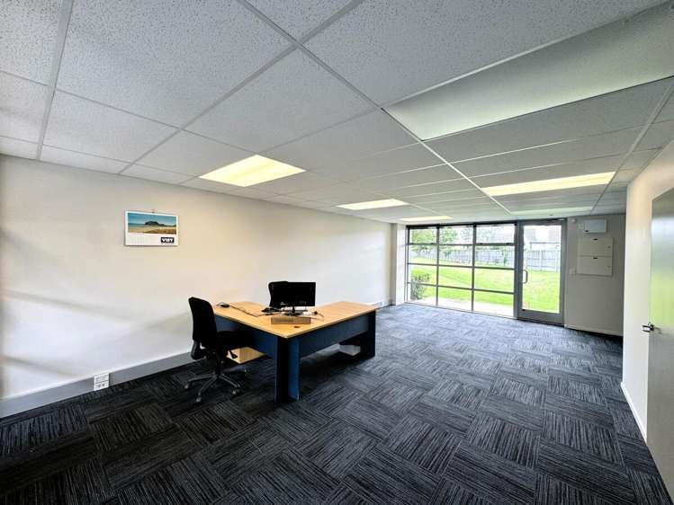 7/41 Sir William Pickering Drive Burnside_5