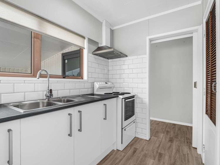 45 Sandspit Road Waiuku_2