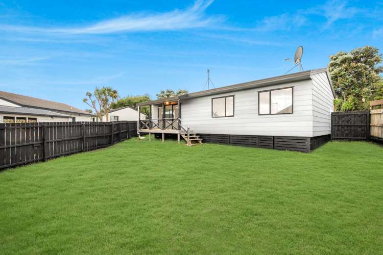 1/155b Finlayson Avenue Clendon Park_12