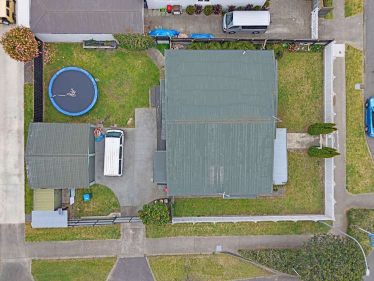1213 Caroline road_5