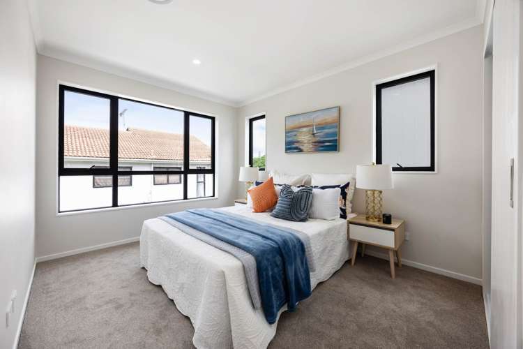 11C Norman Lesser Drive St Johns_20