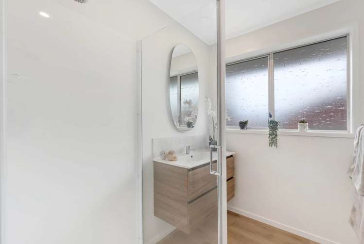 1/54 Moore Street Howick_5
