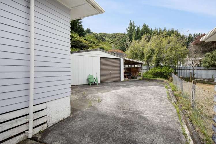 15 Parenga Street Wainuiomata_10