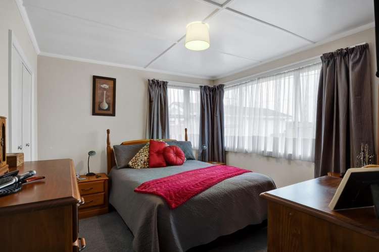 240 Egmont Street Patea_21