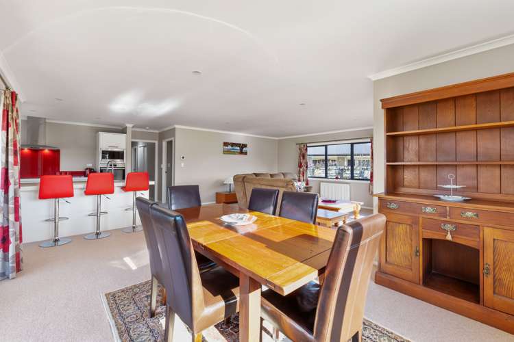 21 Austin Reid Avenue Carterton_5